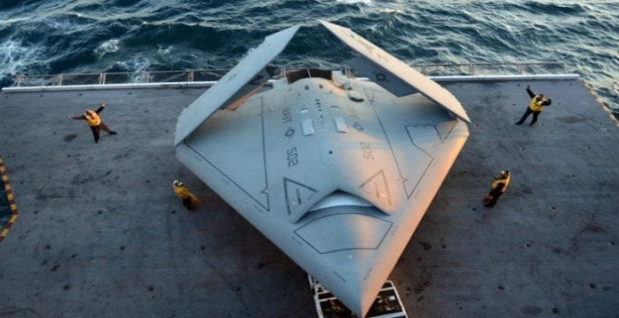 Το μέλλον του πολέμου αλλάζει – Δείτε τα όπλα του κοντινού μας μέλλοντος (εικόνες)